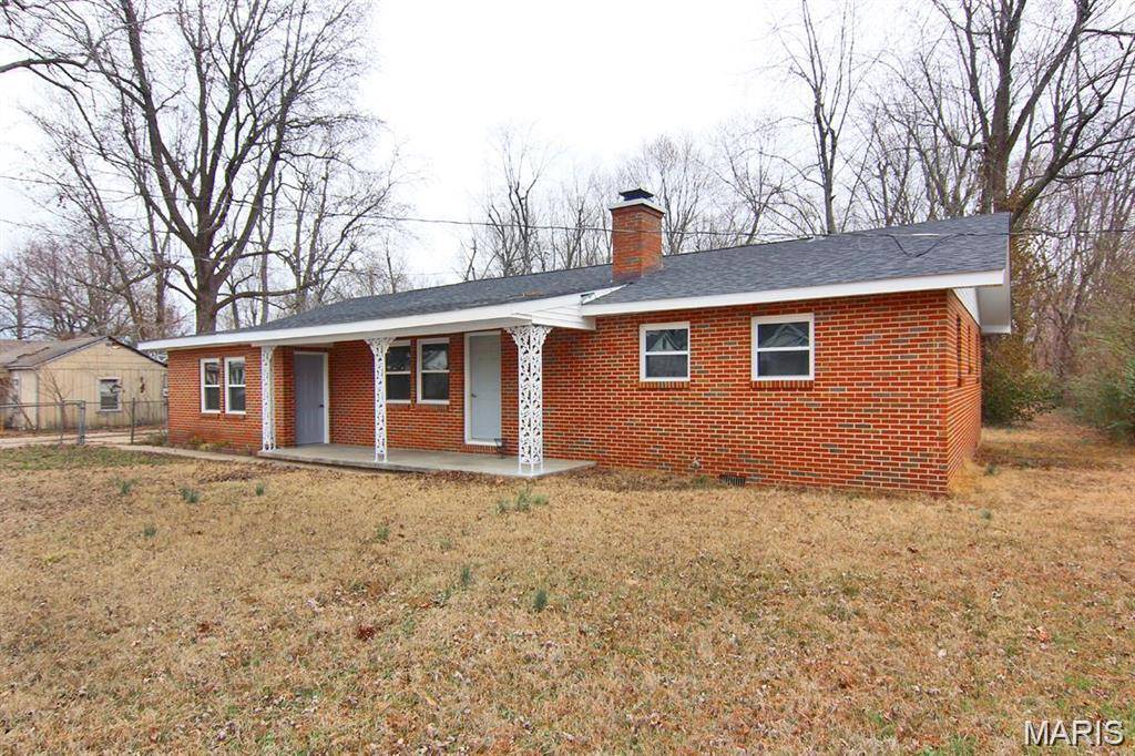 134 Reuben AVE, Sikeston, MO 63801