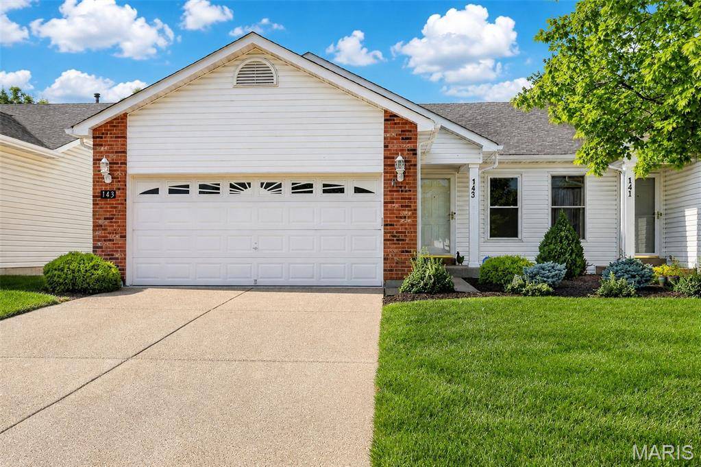 143 Maryland DR #54A, O'fallon, MO 63366