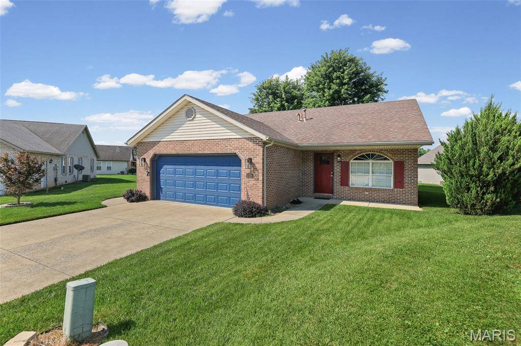 335 Westline CT, Shiloh, IL 62221