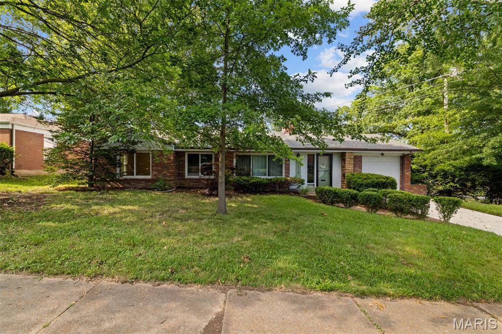 7315 Ahern AVE, University City, MO 63130
