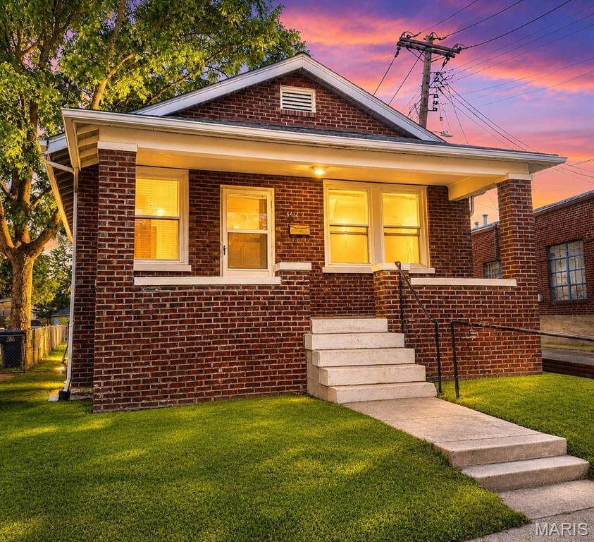 4417 Eichelberger ST, St Louis, MO 63116