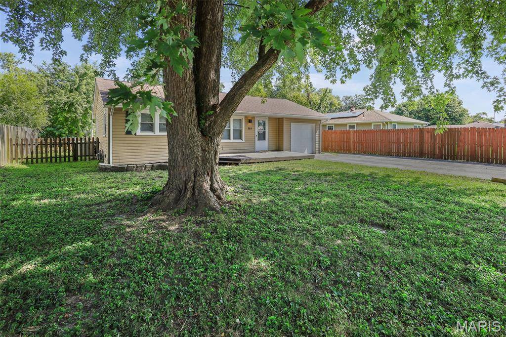 203 Stites AVE, Fairview Heights, IL 62208