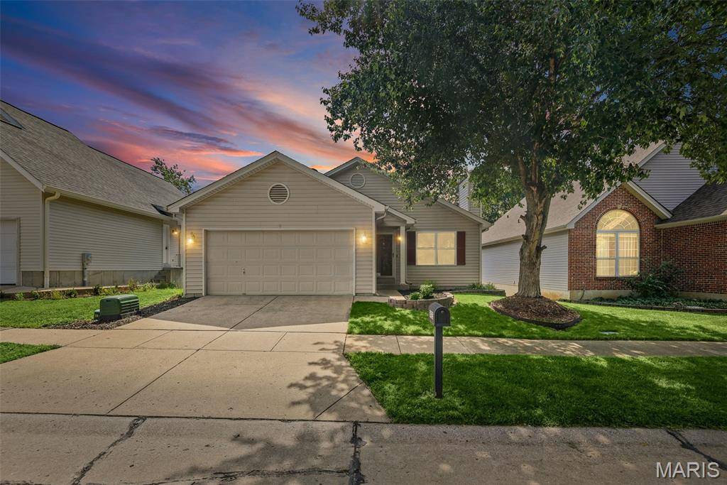 2423 Shiva CT, Ballwin, MO 63011