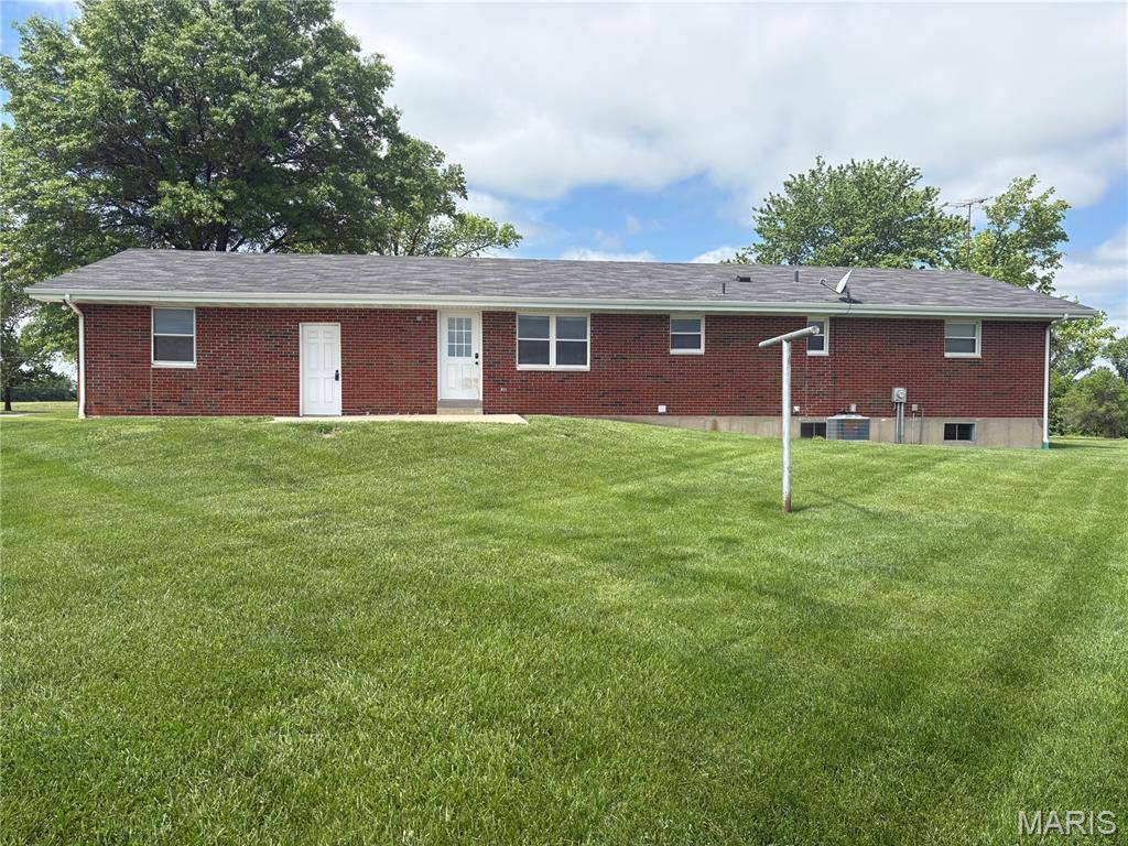 11421 State Highway M, Wright City, MO 63390