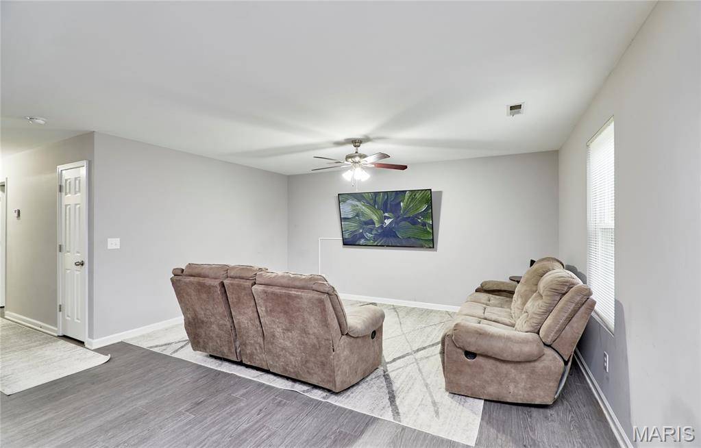 98 Ruth ST, Eolia, MO 63344