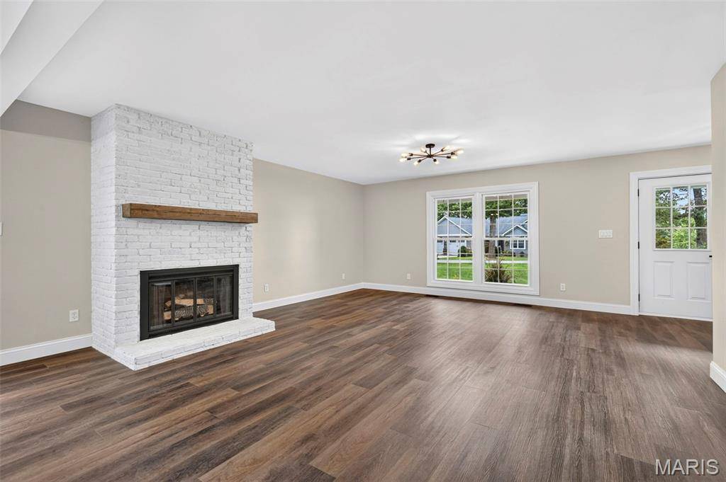 10467 Ponderosa DR, Foristell, MO 63348