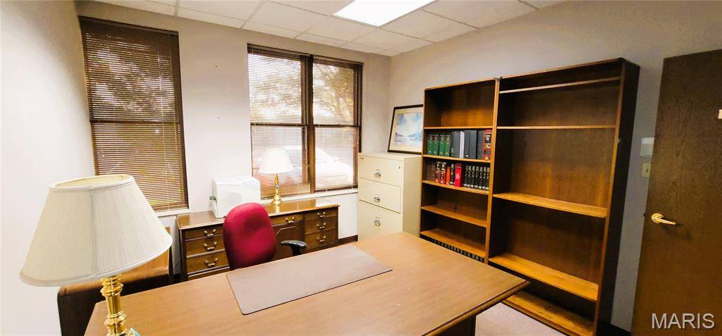 3840 McKelvey RD #24, Bridgeton, MO 63044