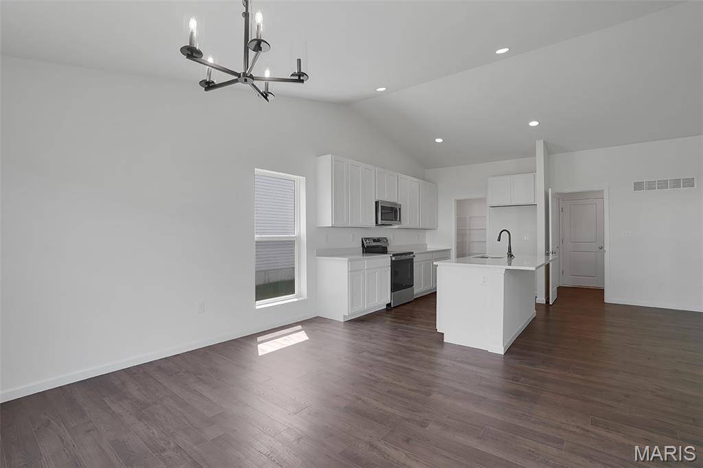 4566 Bella Terra DR, Arnold, MO 63010