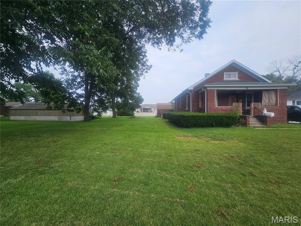 714 N Jefferson ST, Mascoutah, IL 62258