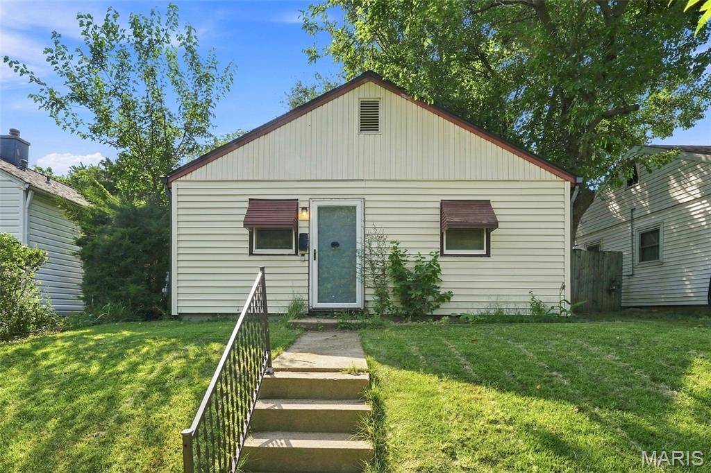 1435 Sproule AVE, St Louis, MO 63139