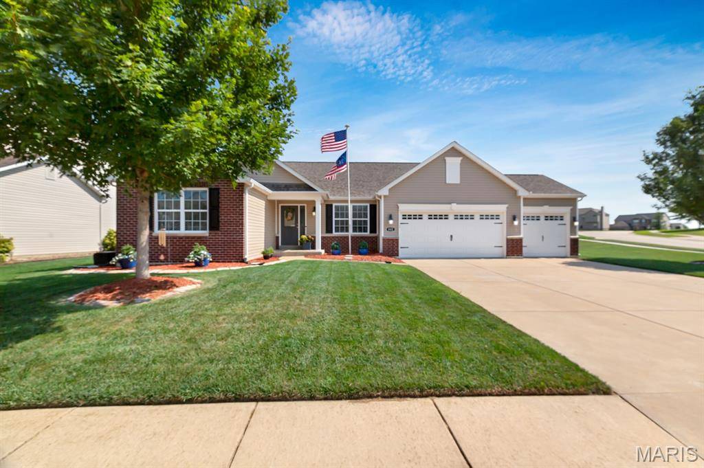 802 Railway CIR, Wentzville, MO 63385