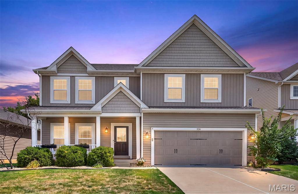 326 Country Trail DR, Lake St Louis, MO 63367