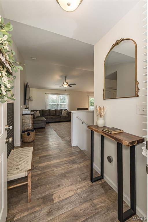 162 Williamsburg LN, Troy, MO 63379