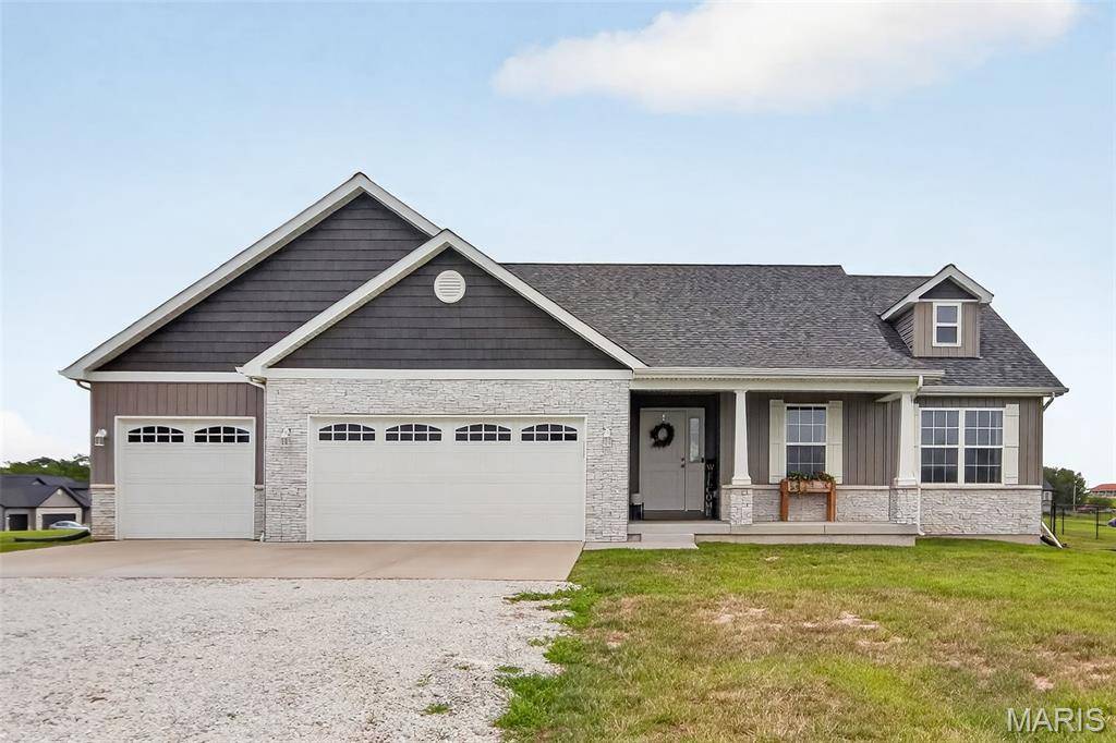 10 Andrew CT, Silex, MO 63377