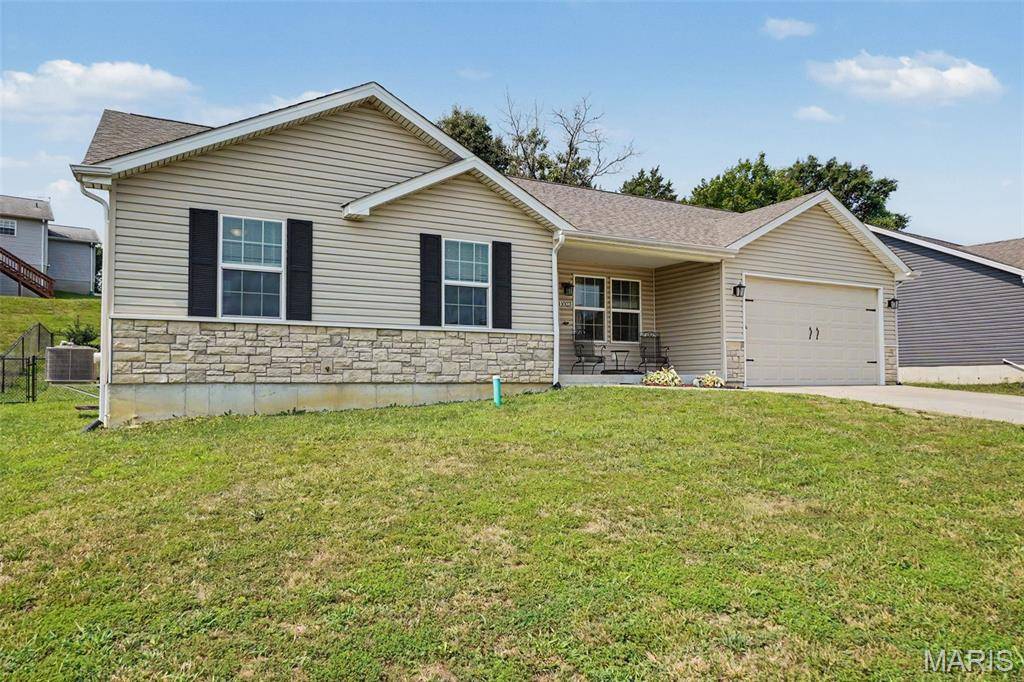 1023 Wrigley CIR, Warrenton, MO 63383