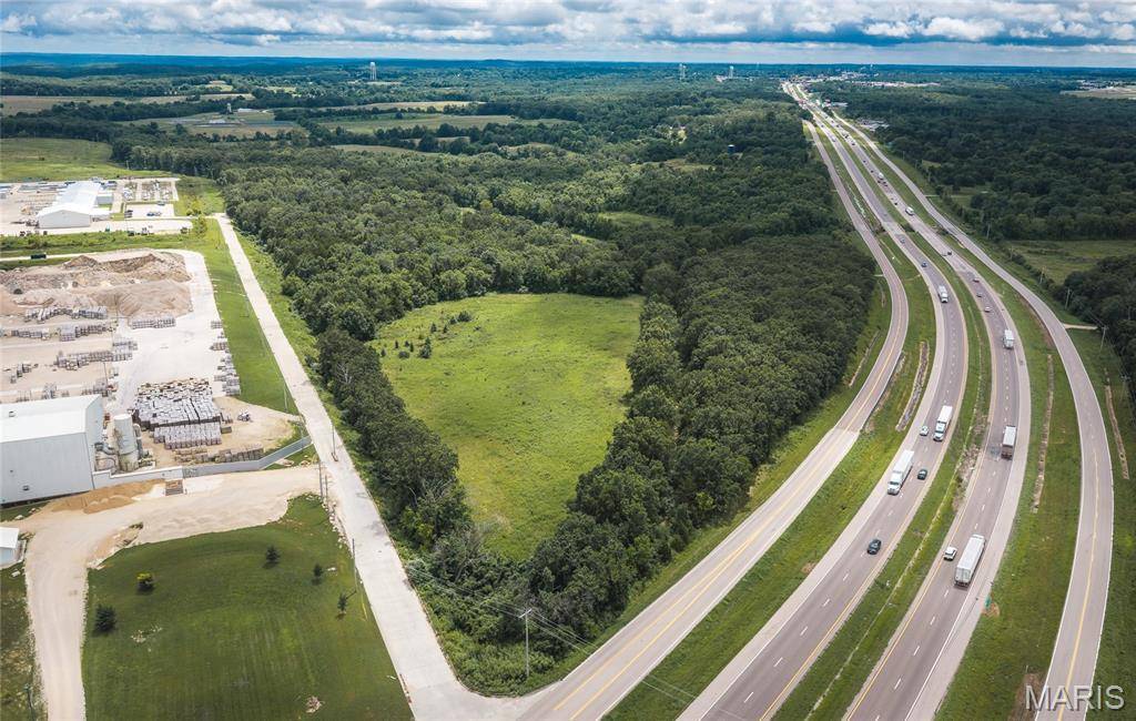1776 E Springfield RD, Sullivan, MO 63080