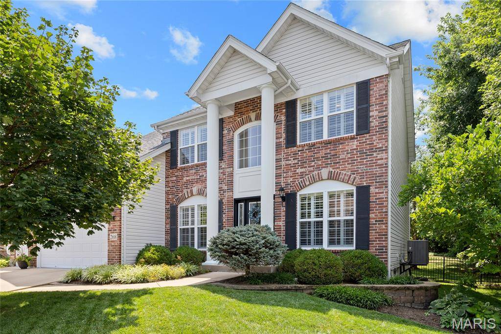268 Magnolia Trace DR, Ballwin, MO 63021