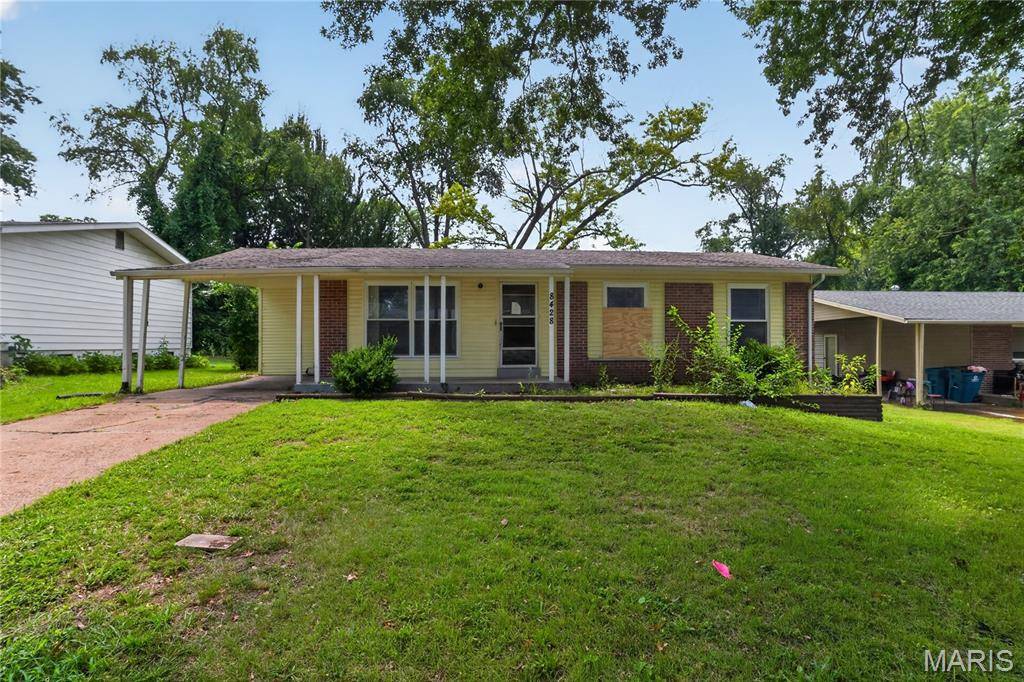 8428 Jacklin AVE, Hazelwood, MO 63042