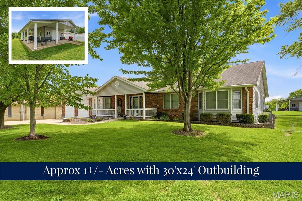 907 Bethel Mine RD, Caseyville, IL 62232
