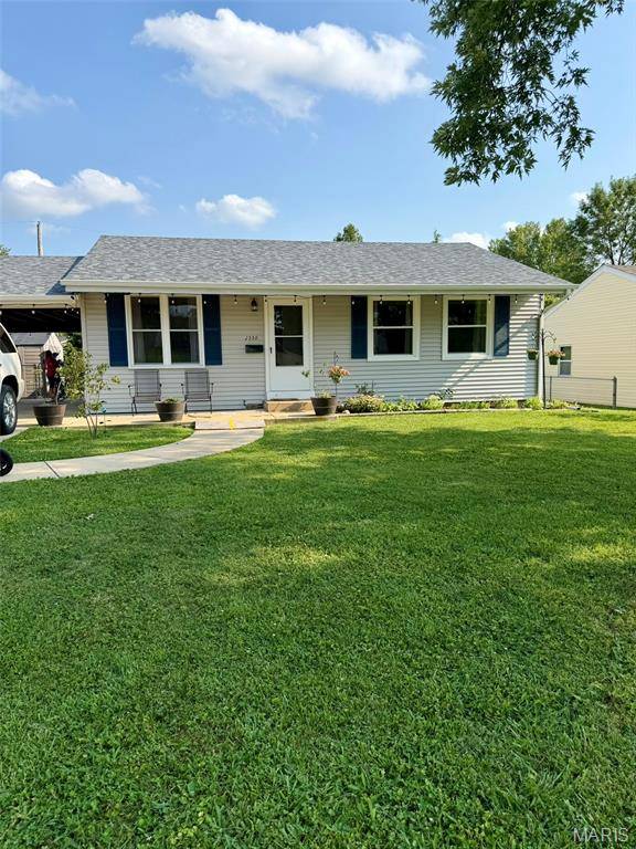 2550 Bonniebrook DR, Maryland Heights, MO 63043