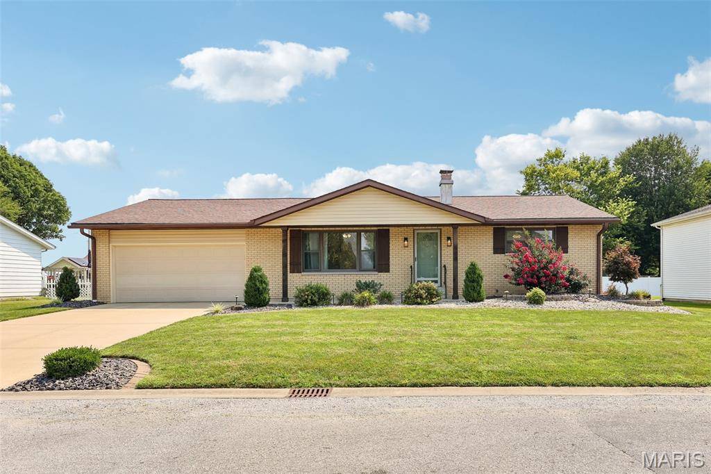 600 Roland AVE, New Baden, IL 62265