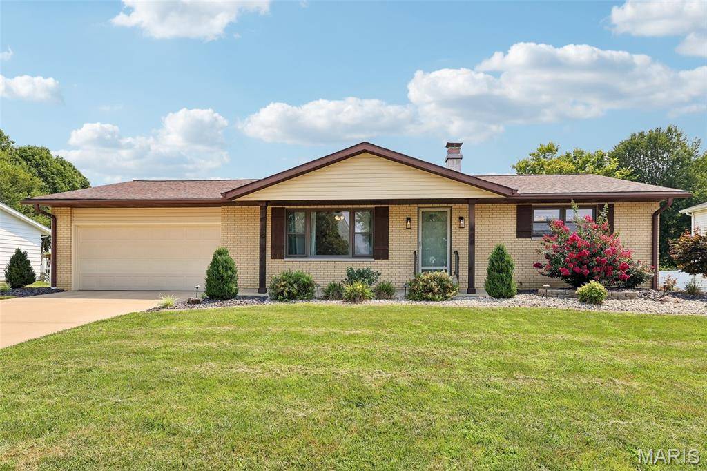 600 Roland AVE, New Baden, IL 62265