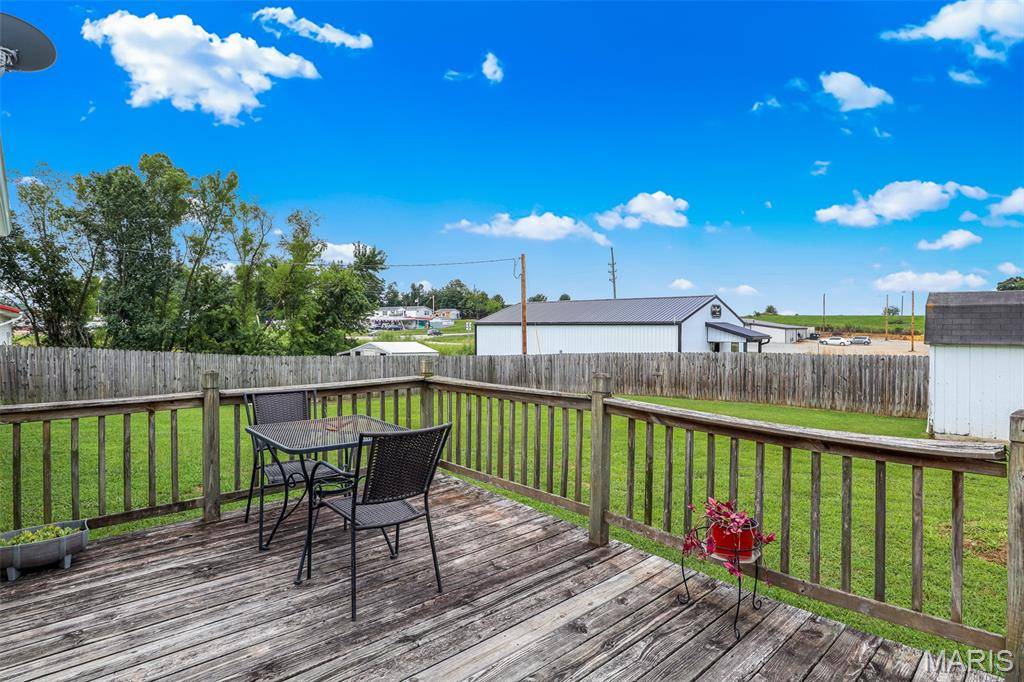 112 Village Creek RD, Fredericktown, MO 63645