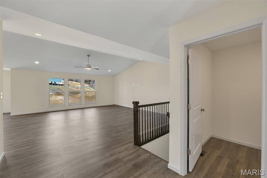 555 Edison WAY, Wentzville, MO 63385