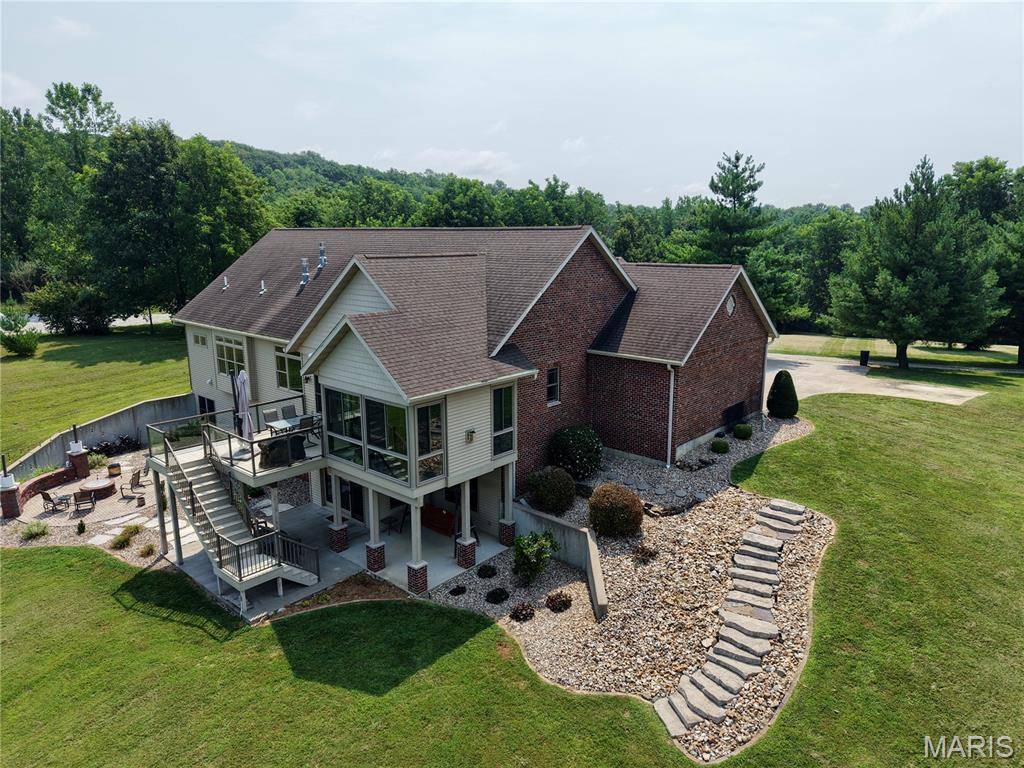 13603 Orchard Hill Pl, New London, MO 63459
