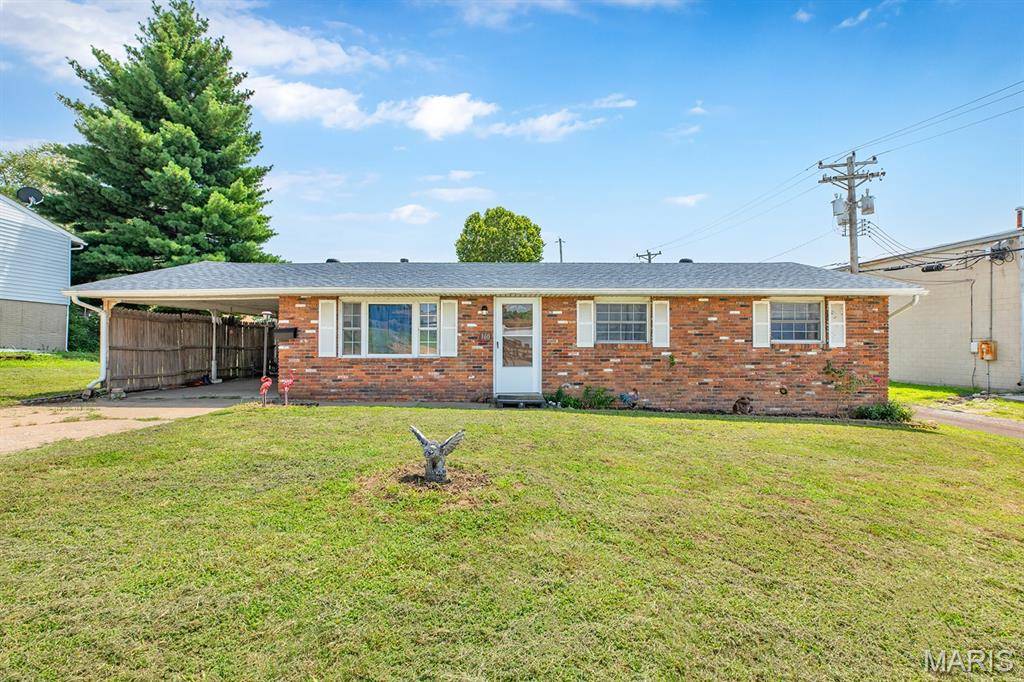 160 Harnett AVE, Wood River, IL 62095
