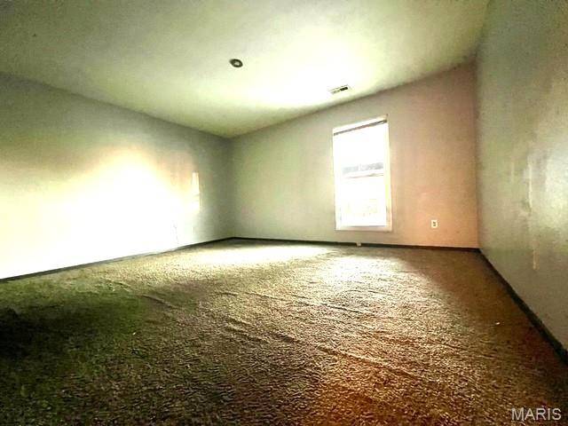 18 Kingsway DR, Belleville, IL 62226