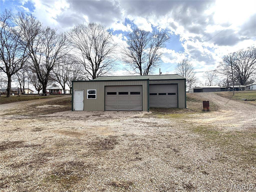 609 Wayne 312, Patterson, MO 63956