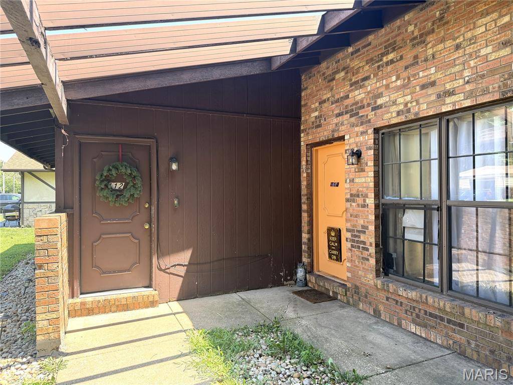 112 Kingsway DR, Belleville, IL 62226