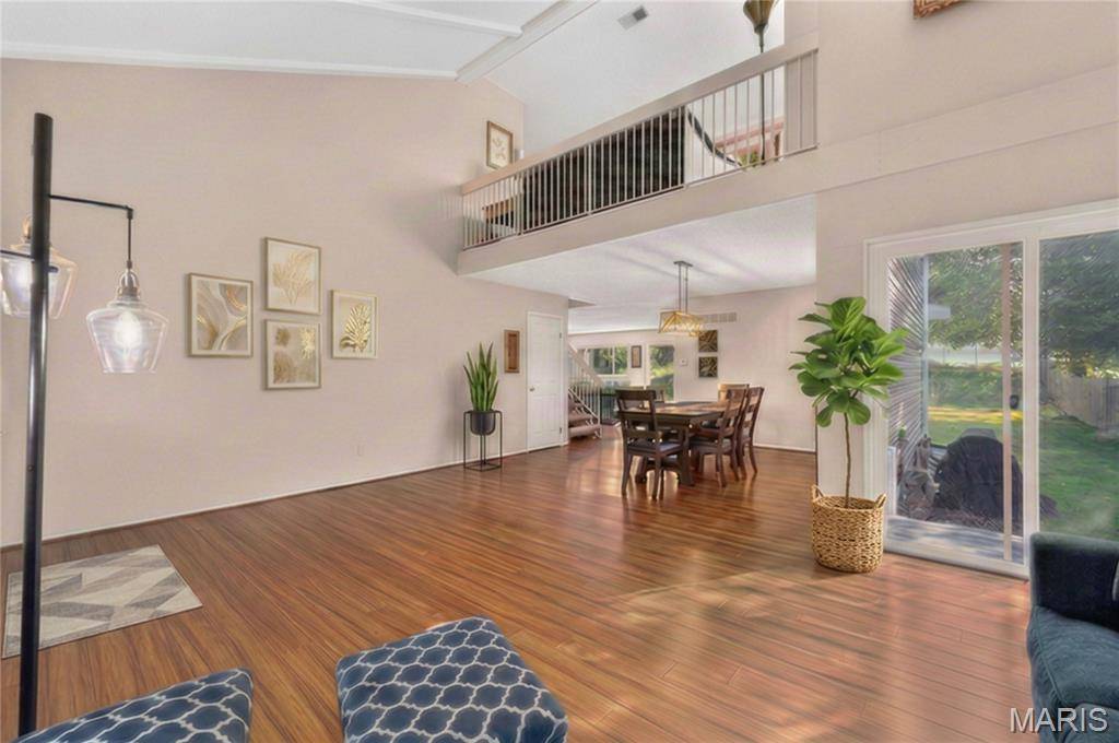 25 Vicksburg STA, St Charles, MO 63303