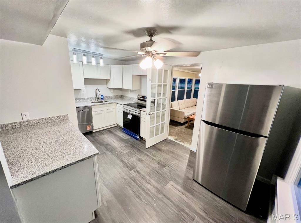 1305 Saint Jean ST, Florissant, MO 63031