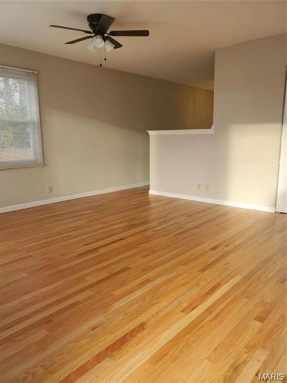 12106 Belaire PL, Maryland Heights, MO 63043