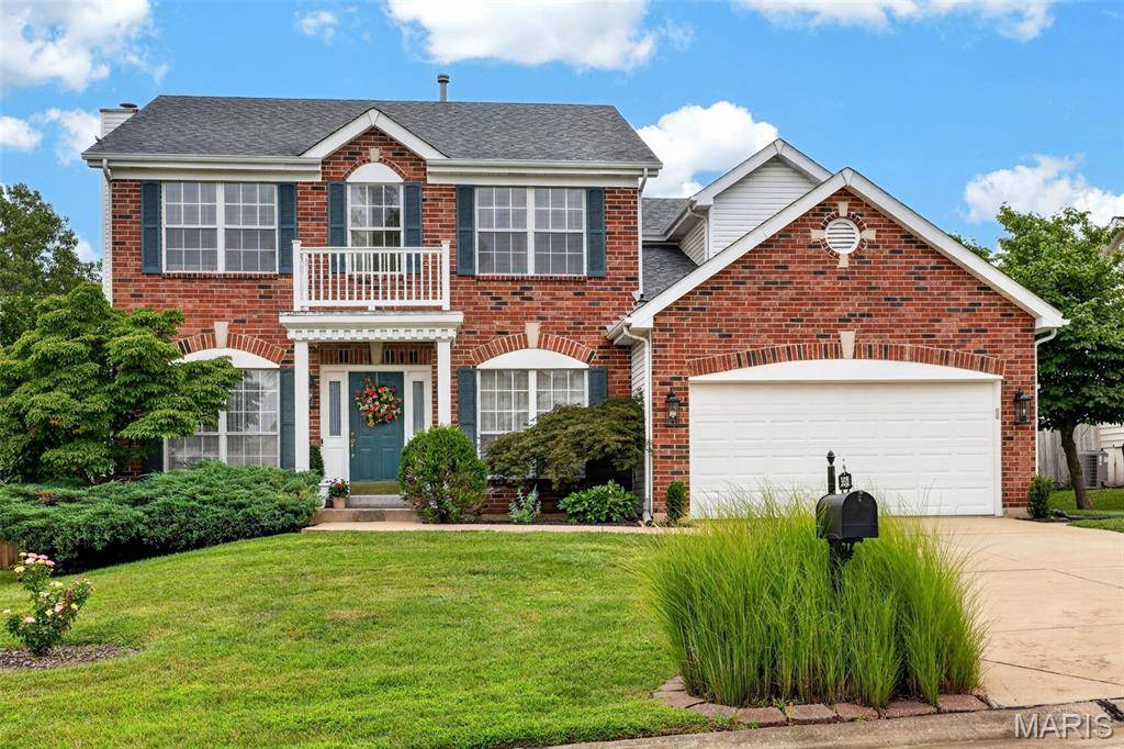 308 Copper Crest CT, St Charles, MO 63304