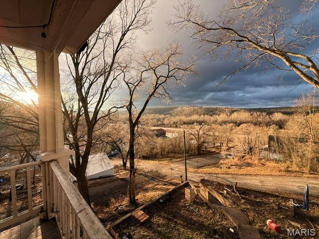 131 W 2nd ST, Newburg, MO 65550