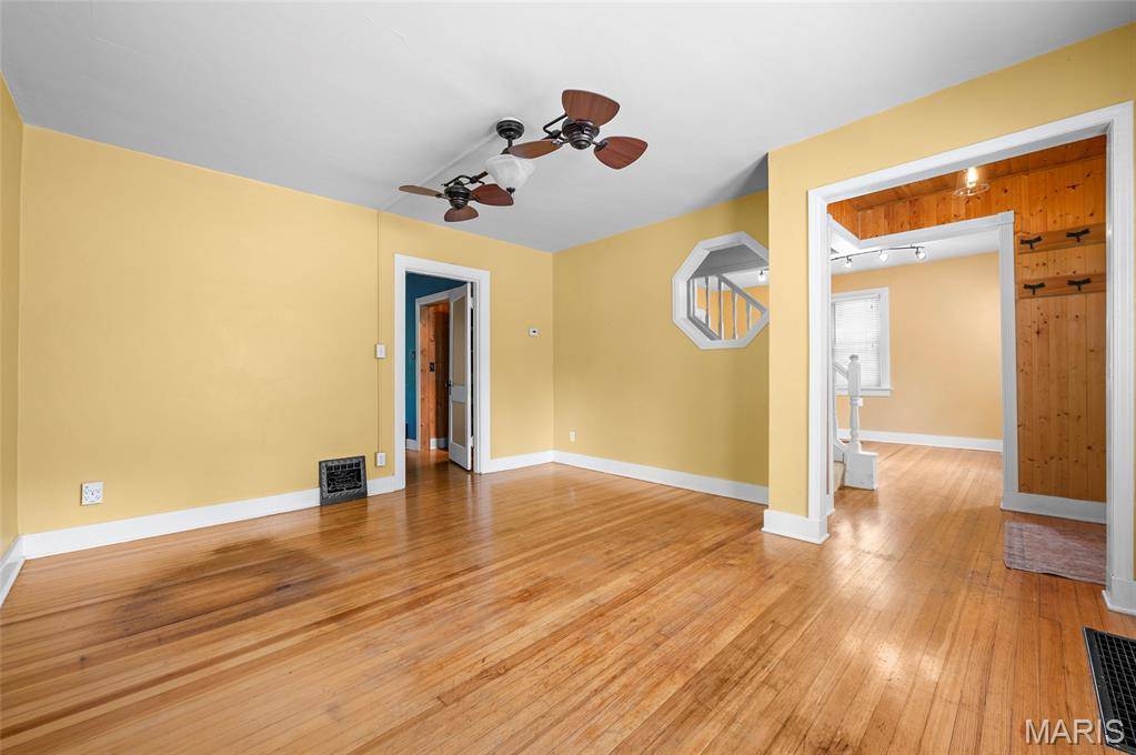 419 Cass AVE, Edwardsville, IL 62025