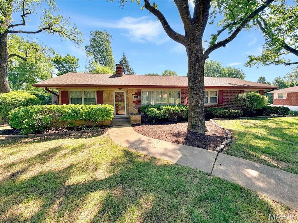 918 Werner RD, Belleville, IL 62223