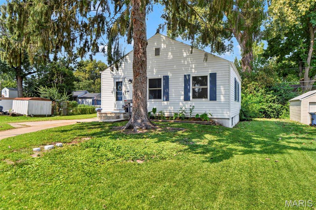 3591 Saint Christopher LN, St Ann, MO 63074