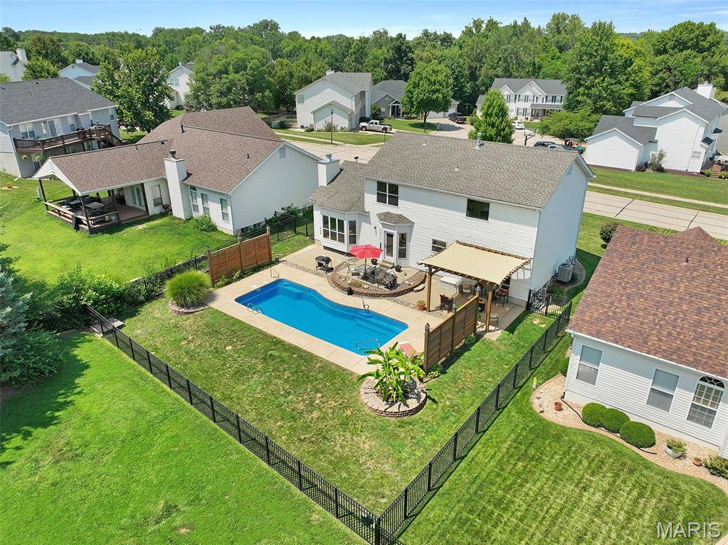 634 Zumwalt XING, O'fallon, MO 63366