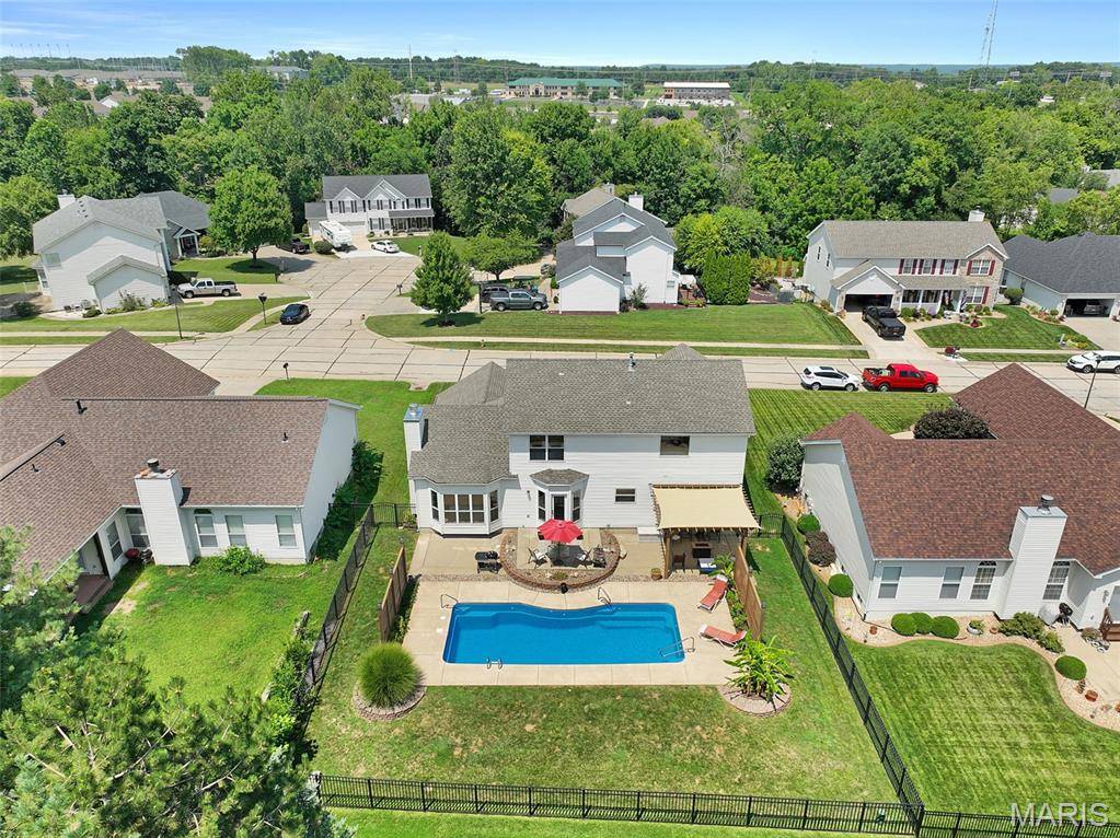 634 Zumwalt XING, O'fallon, MO 63366