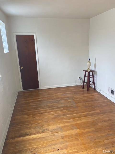 3975 Page BLVD, St Louis, MO 63113
