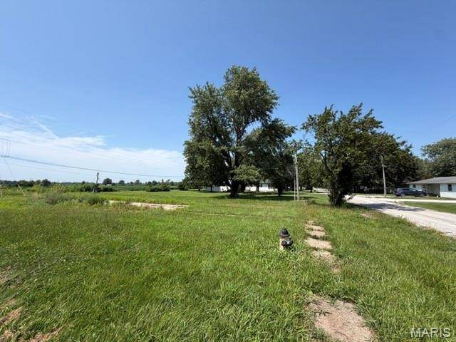 301 Washington ST, Wellsville, MO 63384