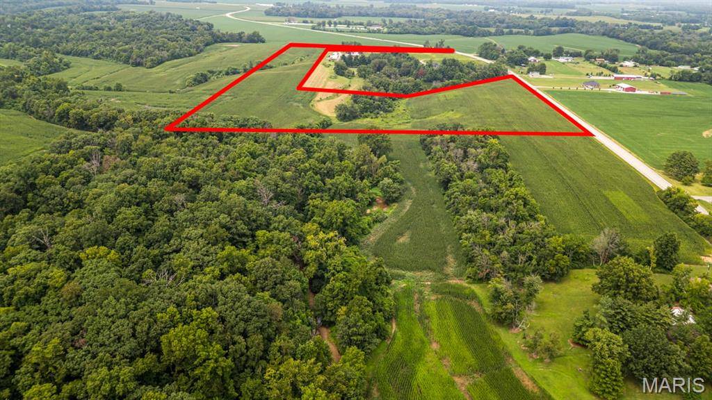 XXX Levy LN, Millstadt, IL 62260