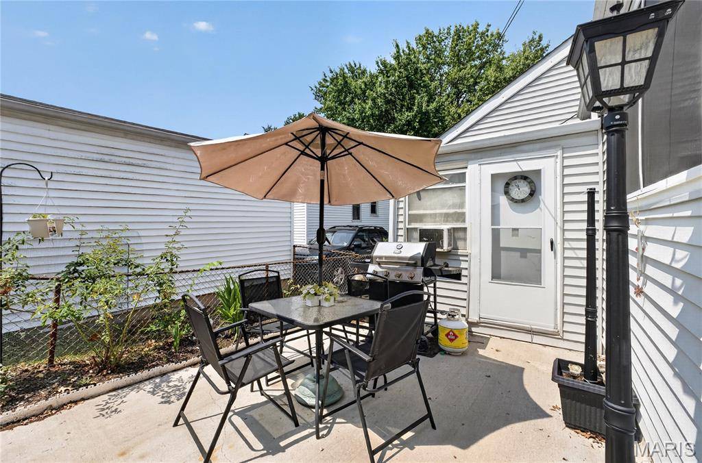3234 Jasper PARK, St Louis, MO 63139