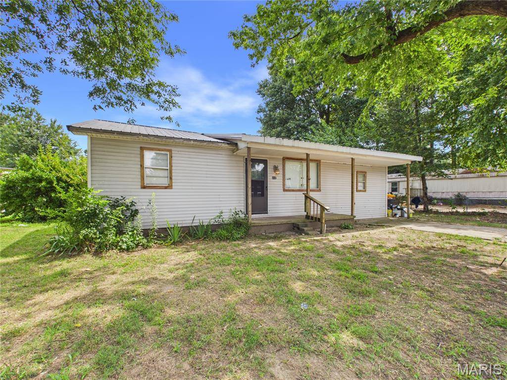 2221 Raydeana ST, Kennett, MO 63857