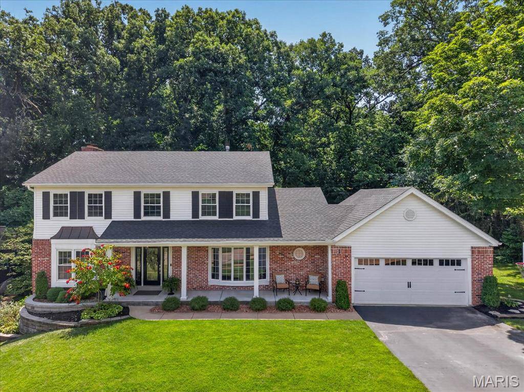 14768 Timberbluff DR, Chesterfield, MO 63017