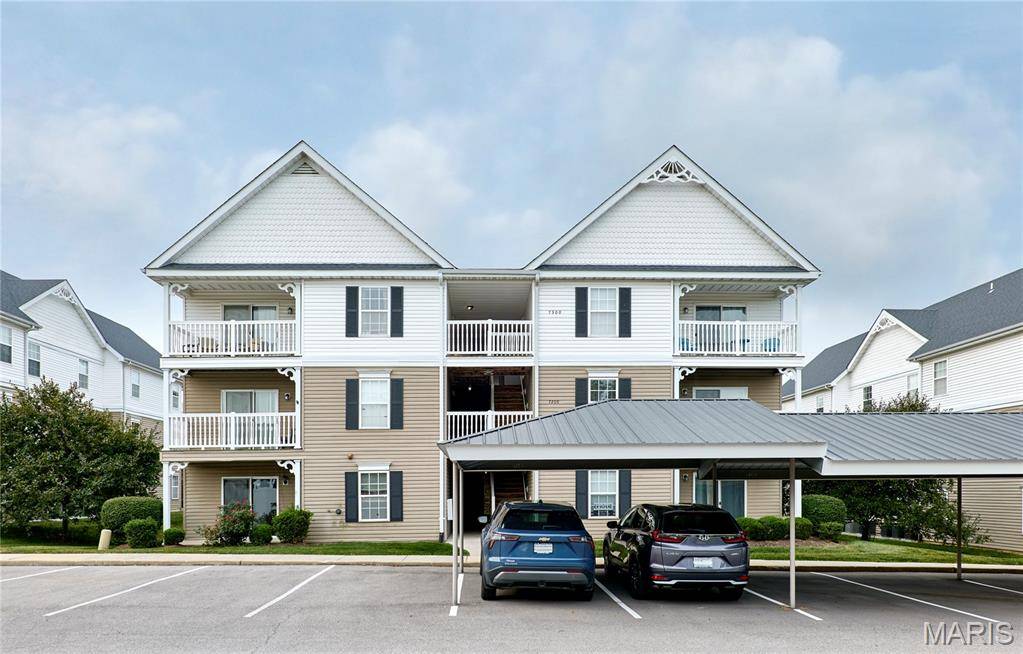 7101 Spring Creek LN, O'fallon, MO 63368